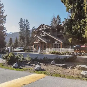 Resort Riverside, Whistler