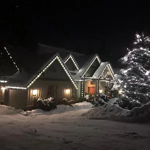 Alpine Whistler Retreat By Outpost Whistler Chalet